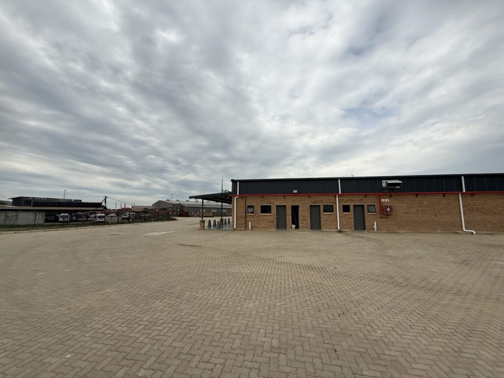 Side View of Centre